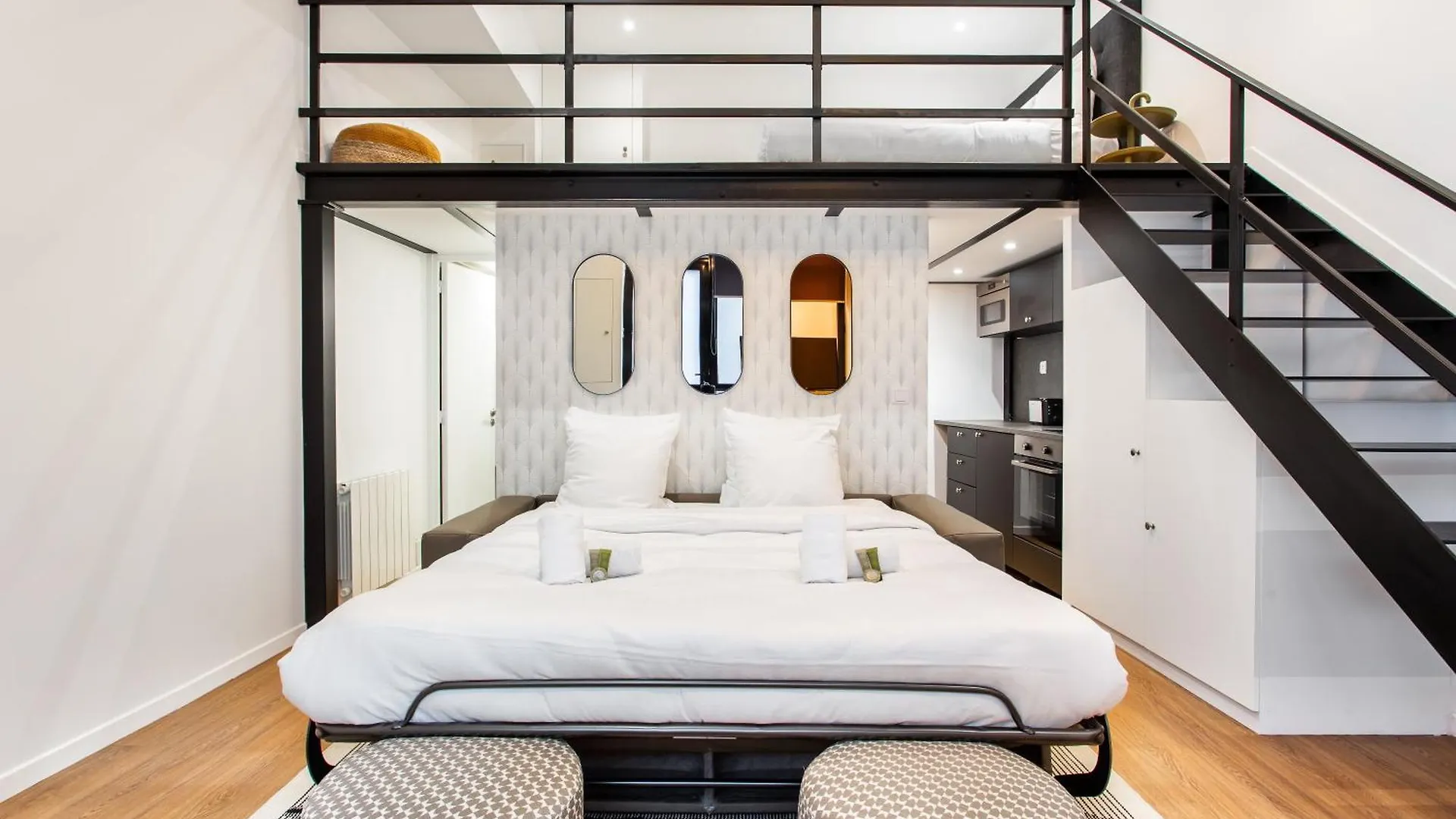 Apartment Ferienwohnung Luxury Loft In Paris
